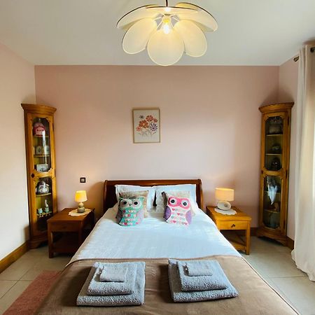 Bed and Breakfast Le Hibou Heureux Bézenac Zewnętrze zdjęcie
